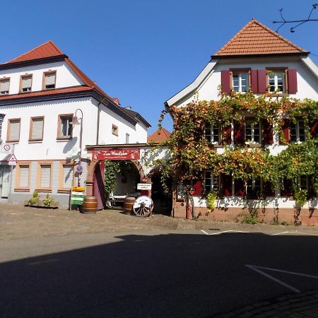 Zum Weinsticher, Weingut Anlag/Nichterlein Rhodt unter Rietburg Eksteriør bilde